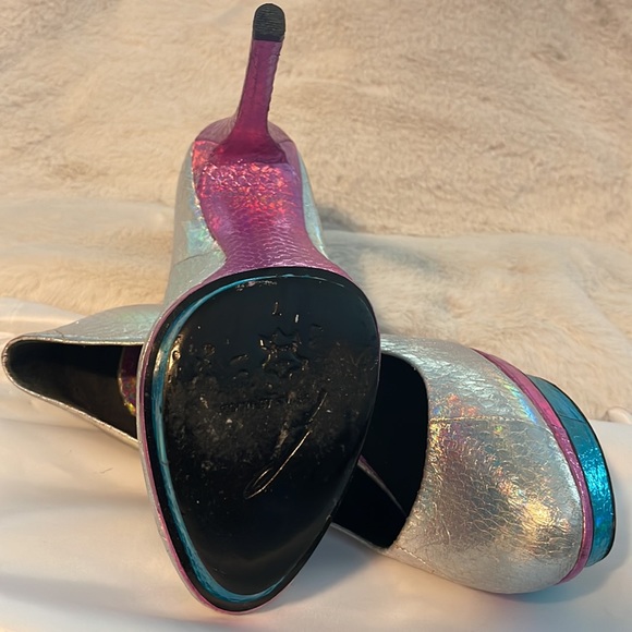 Brian Atwood shiny leather pumps high heels shoe - Picture 4 of 5